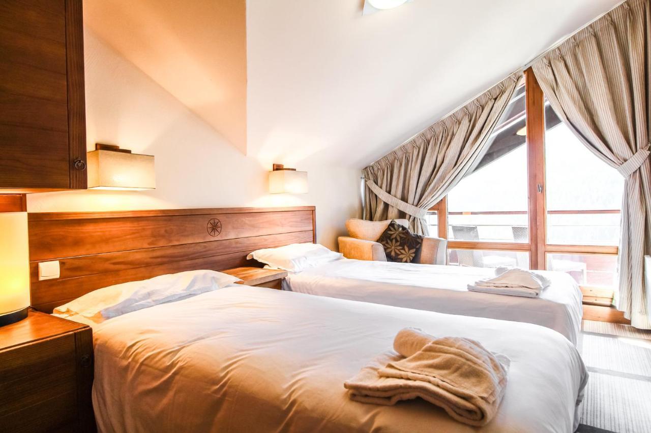 Exceptional 3 Bed Penthouse With Fireplace And Stunning Views Flaine Eksteriør bilde